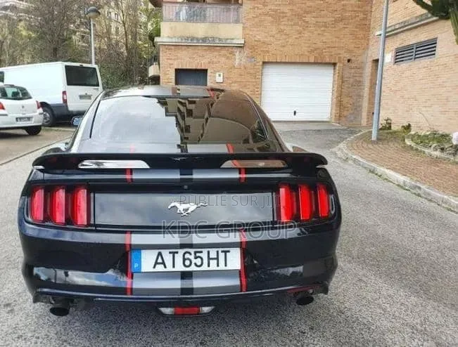 Ford Mustang 2016 Noir