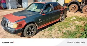 Mercedes-Benz 200 D Automatic 1993 Bleu