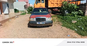 Mercedes-Benz 200 D Automatic 1993 Bleu
