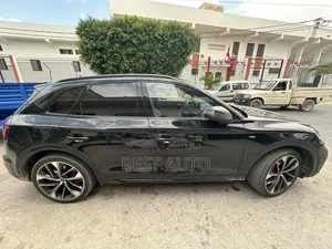Audi SQ5 2024 Noir