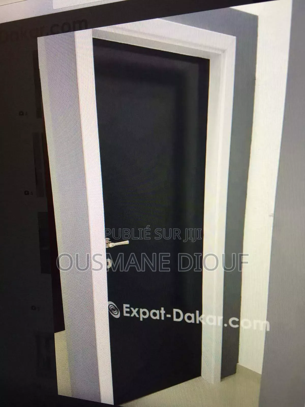 Porte Avec Cadre