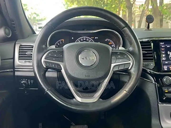 Jeep Grand Cherokee 2022 Noir