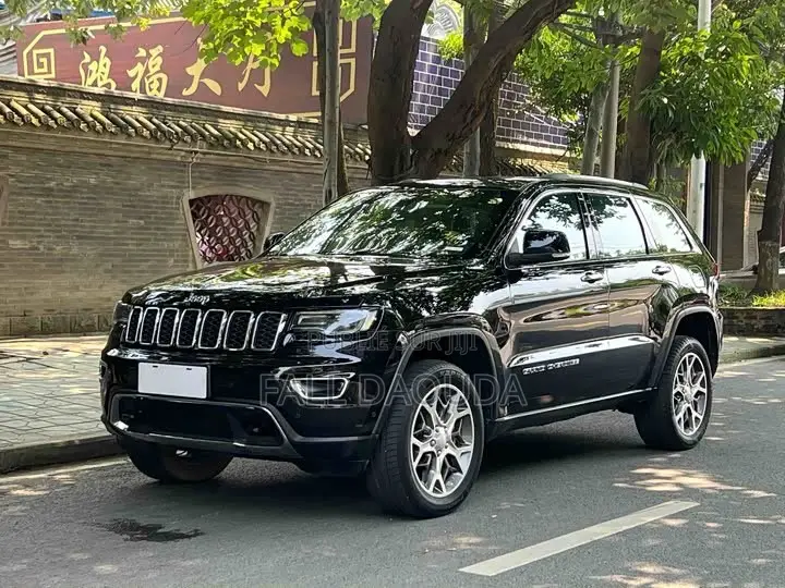 Jeep Grand Cherokee 2022 Noir
