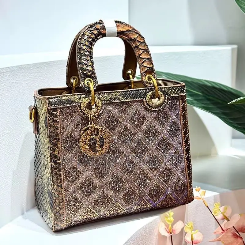 Sac À Main Femme Élégant Et Tendance