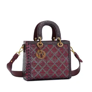 Sac À Main Femme Élégant Et Tendance