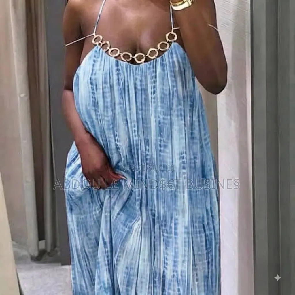 Robe Haut Très Shic Disponible