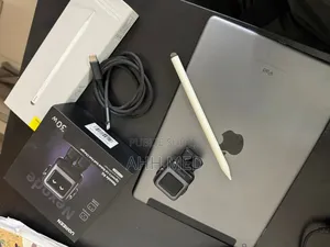 Nouveau Apple iPad 9.7 64 GB Gris