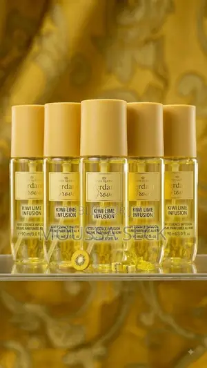 BRUME Parfumé Pailletée