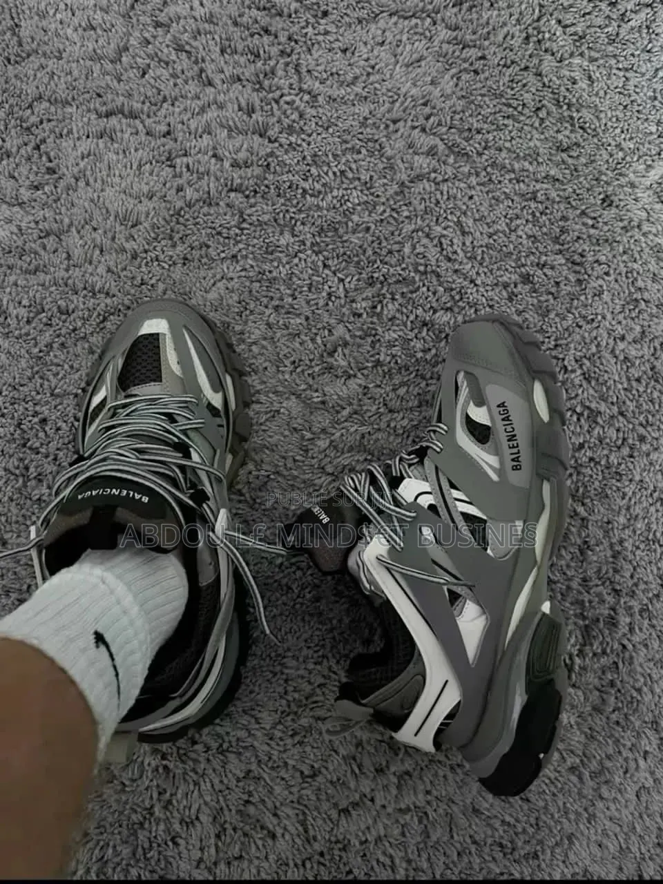 Balenciaga Original Qualité Disponible
