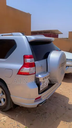Toyota Land Cruiser Prado 2015 Gris