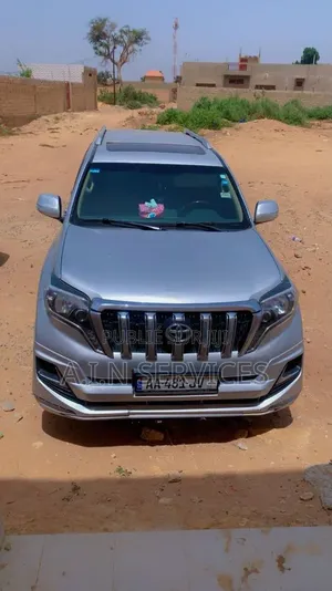 Toyota Land Cruiser Prado 2015 Gris