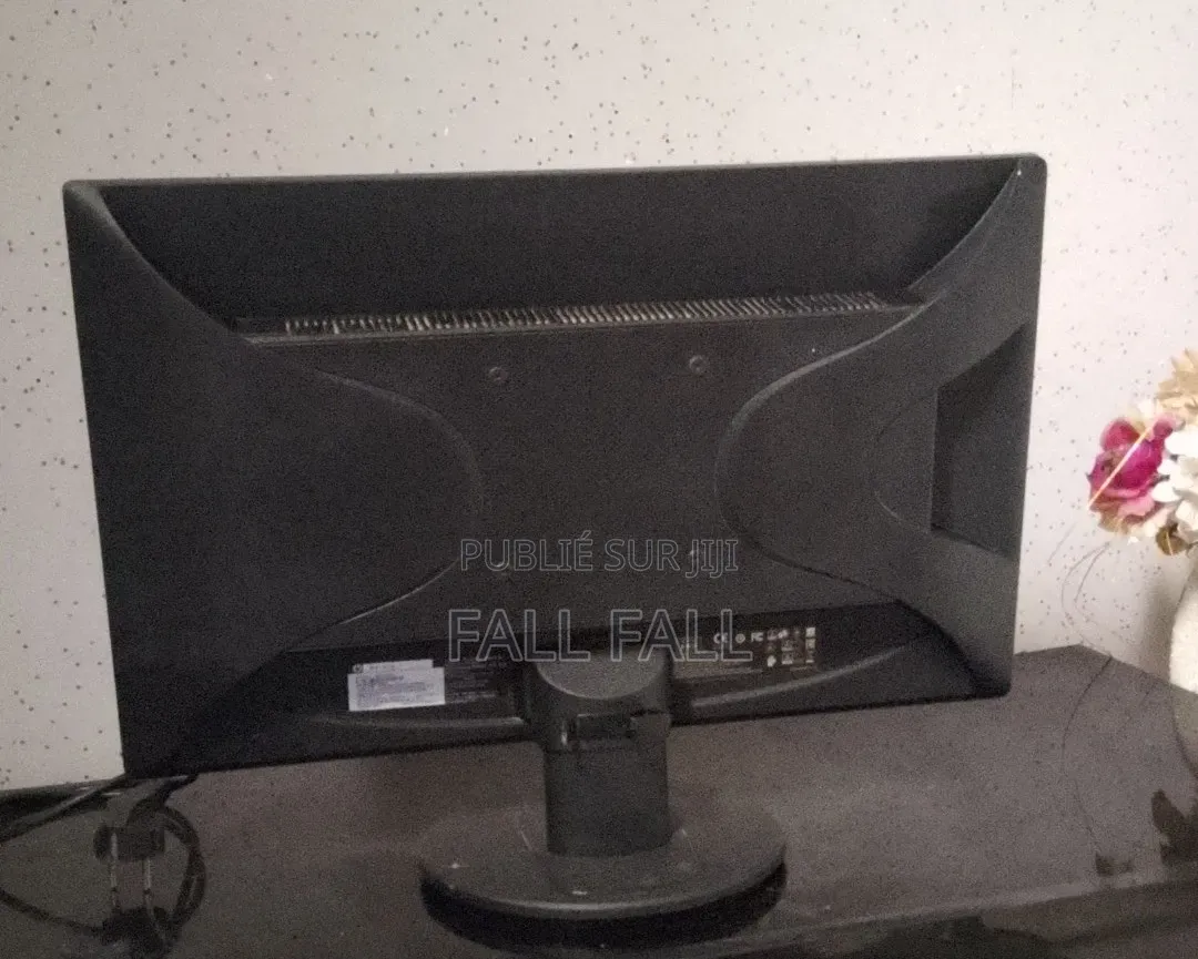 MONITEUR  Gameur HP 22 Pouces
