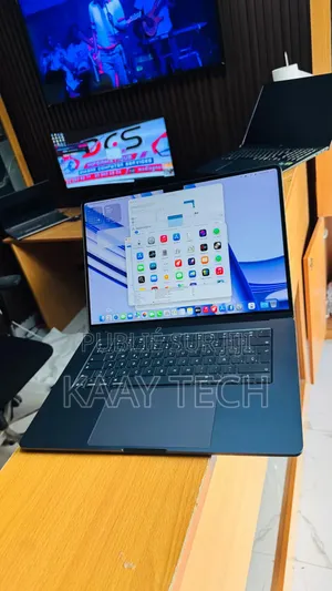 Ordinateur portable Apple MacBook Air 2023 M2 8GB Apple M2 SSD 256GB