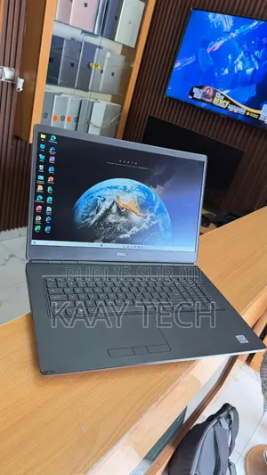 Ordinateur portable Dell Precision 7750 32GB Intel Core i7 SSD 1T