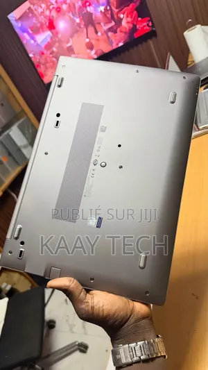 Ordinateur portable HP ZBook 15u G5 16GB Intel Core i7 SSD 256GB