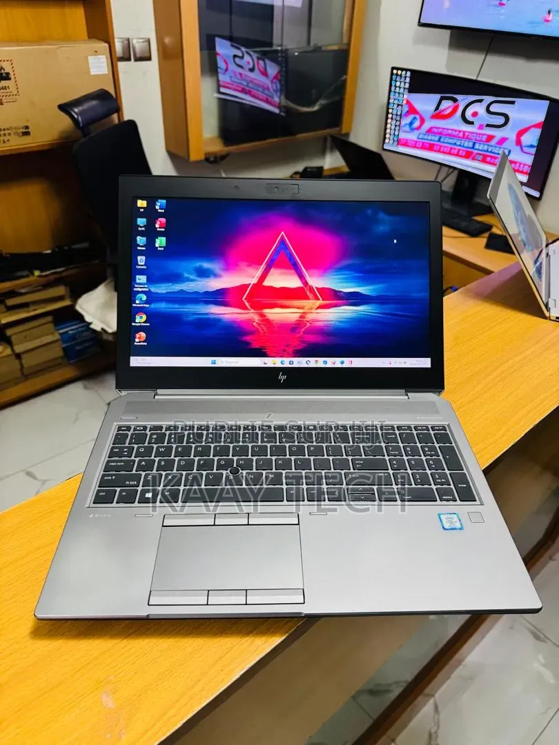 Nouveau HP ZBook 15 G5 32GB Intel Core i7 HDD+SSD 1.5T