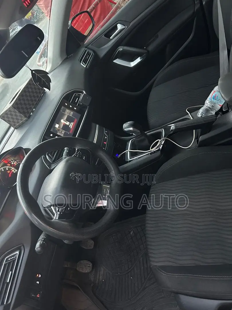 Peugeot 308 2016 Noir