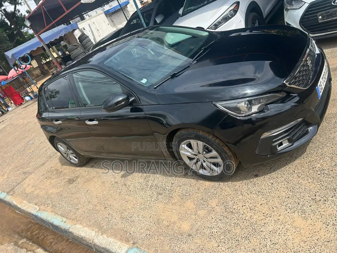Peugeot 308 2016 Noir