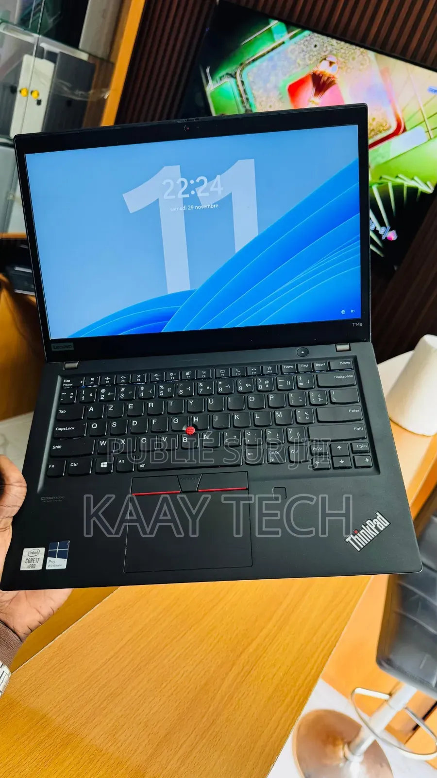 Ordinateur portable Lenovo ThinkPad T14 16GB Intel Core i7 SSD 256GB