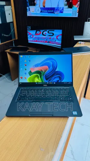 Nouveau Dell Latitude 5400 8GB Intel Core i5 SSD 256GB
