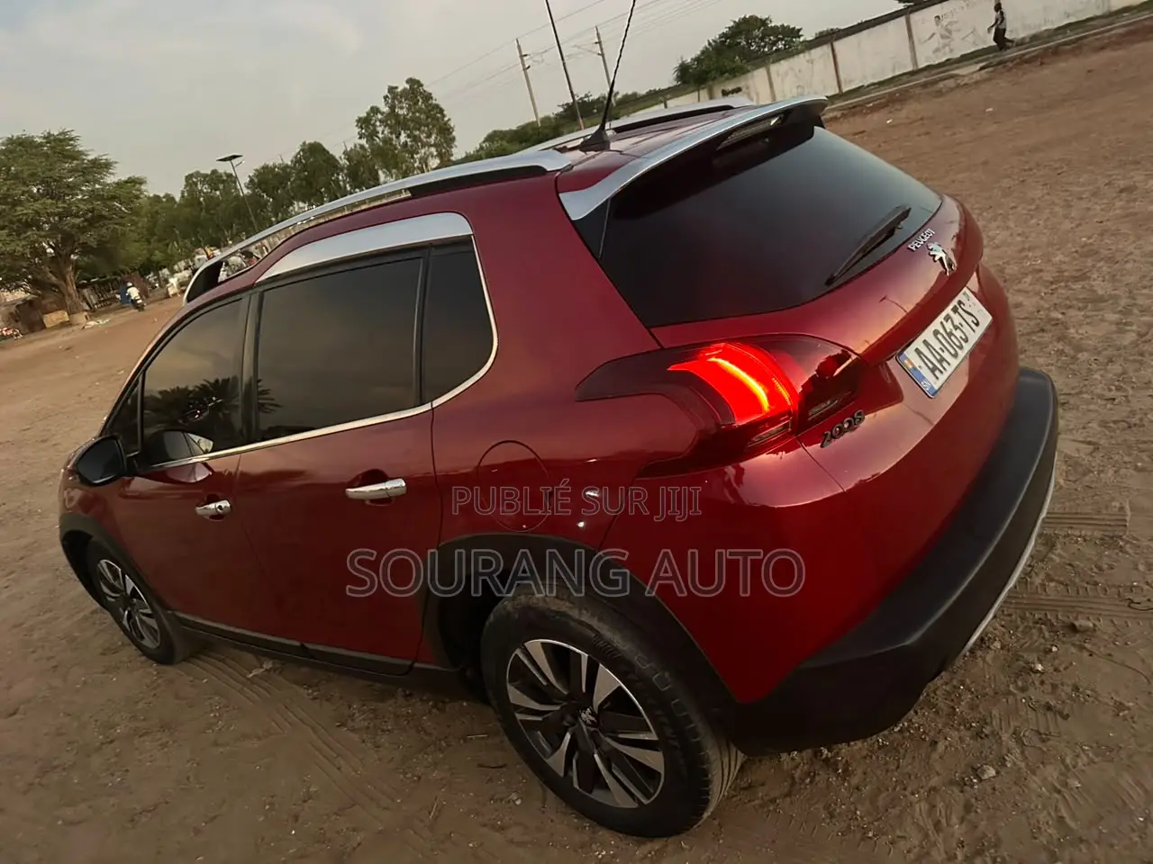 Peugeot 2008 1.6 BlueHD (100 Hp) 2018 Rouge