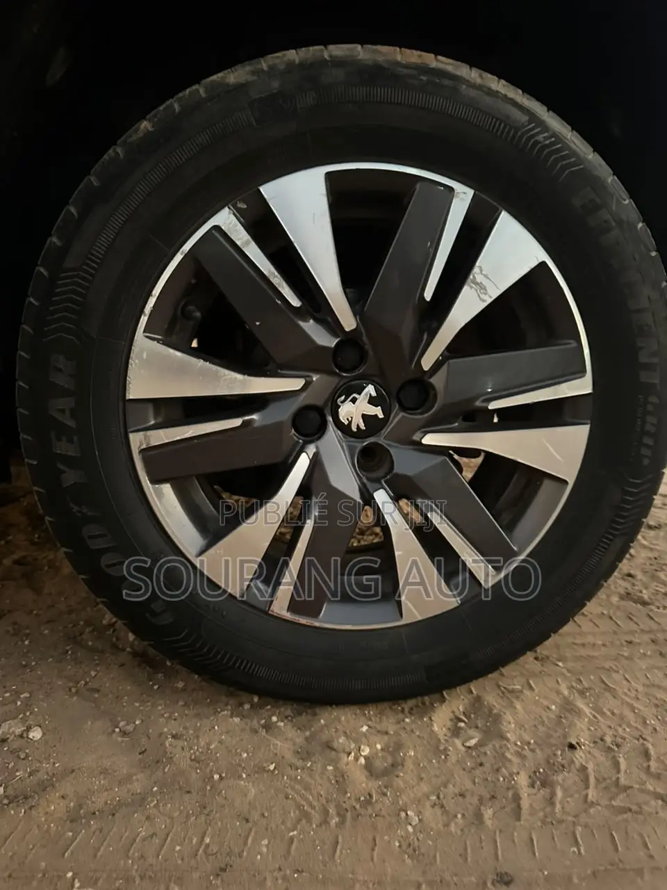 Peugeot 2008 1.6 BlueHD (100 Hp) 2018 Rouge