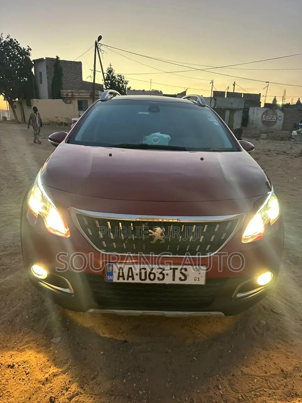 Peugeot 2008 1.6 BlueHD (100 Hp) 2018 Rouge