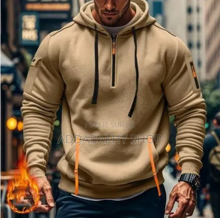 Pull À Capuche Homme Avec Plusieurs Poches